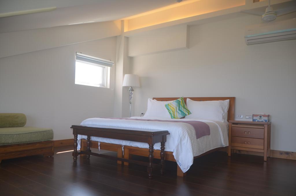 Coastline Azure B&B Donghe Exterior foto