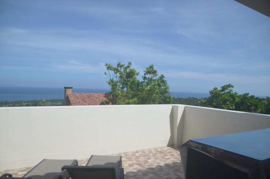 Coastline Azure B&B Donghe Exterior foto